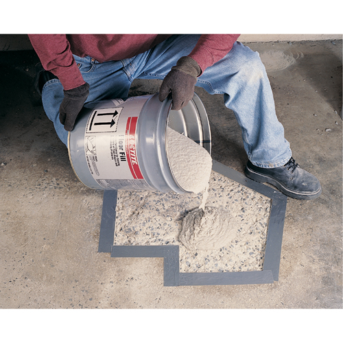 Produit de remplissage pour plancher Fixmaster, Trousse, Gris Superchem Industries