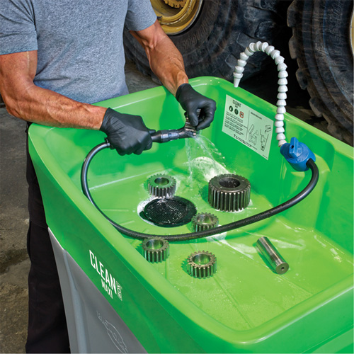 Solvant naturel &agrave; base d'eau CB 100, Bouteille &agrave; g&acirc;chette Superchem Industries