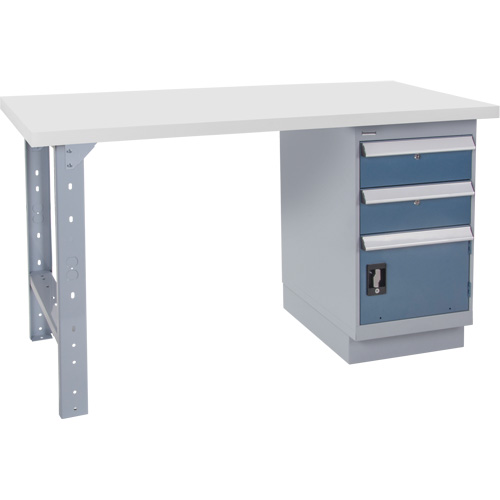 &eacute;tabli pr&eacute;conçu, 72" la x 30" p x 34" h, Capacit&eacute; 2500 lb Superchem Industries