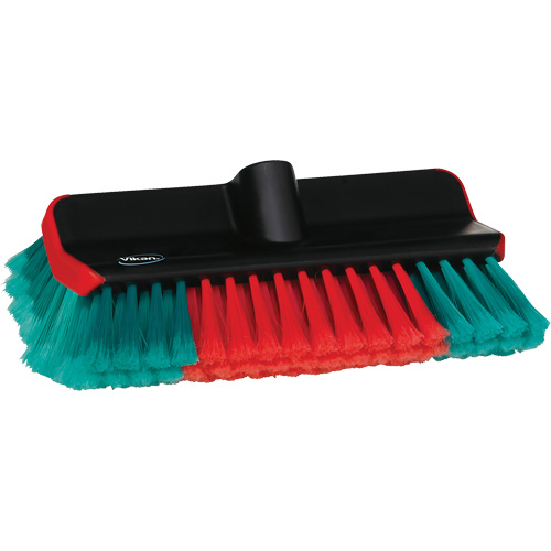 Brosse &agrave; alimentation en eau pour nettoyage des parties hautes et basses des v&eacute;hicules de la s&eacute;rie Transport Superchem Industries