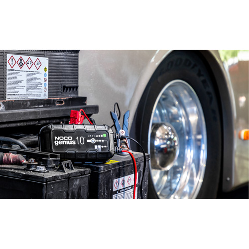Genius&reg; 10 10-Amp Battery Charger Superchem Industries