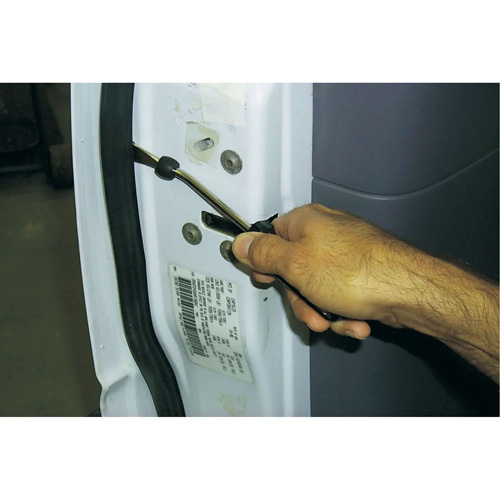 Extracteur d'attaches en plastique Superchem Industries