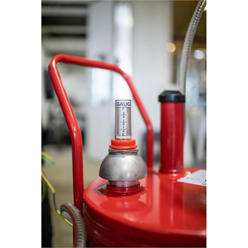 Chariot &agrave; carburant en acier de 25 gallons avec pompe rotative bidirectionnelle Superchem Industries