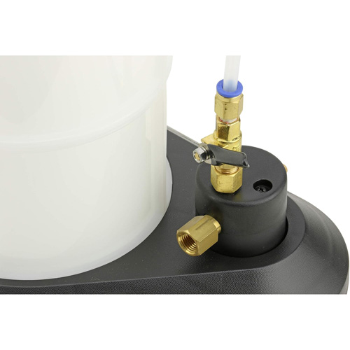 Extracteur de liquide PneumatiVac Superchem Industries