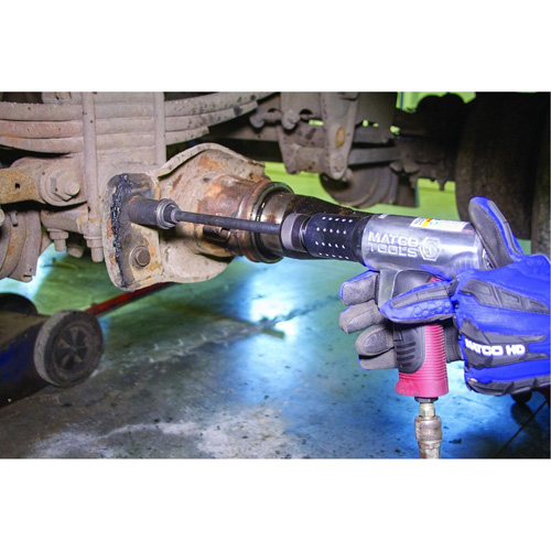 Outil pour douille d'ancrage &agrave; 2 pi&egrave;ces pour camion Superchem Industries