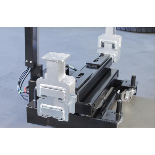 Cric de levage dextr&eacute;mit&eacute; par pare-chocs, Capacit&eacute; de 12 tonne(s), 8" - 15-3/4" h Superchem Industries