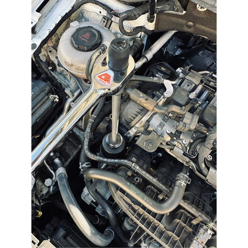 Cl&eacute; &agrave; cliquet &agrave; limite de couple, Prise de 3/8", Poign&eacute;e Coussin&eacute;e Superchem Industries