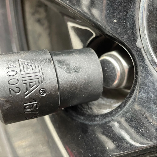 Emergency Lug Nut Remover Superchem Industries