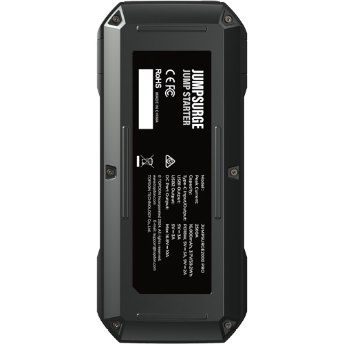 D&eacute;marreur de secours, banque d'alimentation et lampe de poche JumpSurge2000Pro &agrave; 2500 A de pointe Superchem Industries