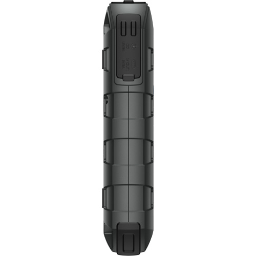 D&eacute;marreur d'appoint, survolteur, banque d'alimentation et lampe de poche V1500 Superchem Industries
