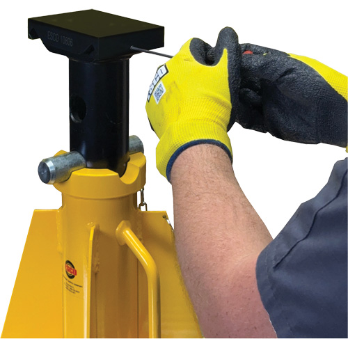 Adaptateur &agrave; dessus plat pour supports de v&eacute;rin ESCO de style haut de 20 et 25 tonnes Superchem Industries