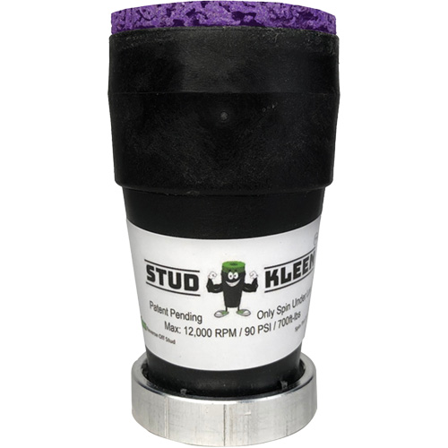 Outil de nettoyage pour moyeux, goujons et roues &agrave; entraînement par chocs STUD KLEEN Superchem Industries