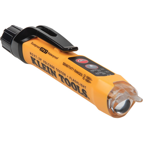 Trousse dessai &eacute;lectrique avec pince-m&egrave;tre Superchem Industries