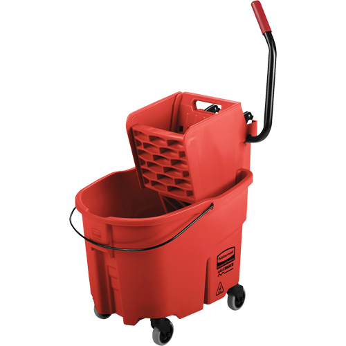 Ensemble de seau pour vadrouille et essoreuse WaveBrake, Pression lat&eacute;rale, 8,75 gal. US (35 pintes), Rouge Superchem Industries