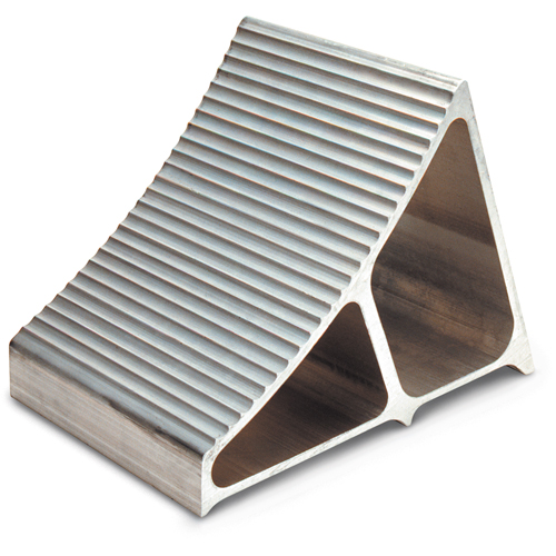 Cales-roue en aluminium, 7" la x 11-1/2" p x 8" h Superchem Industries