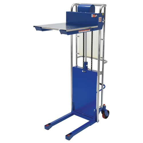 Gerbeur Hefti-Lift, M&eacute;canisme Pompe au pied, Capacit&eacute; de 880 lb, Levage max de 59" Superchem Industries
