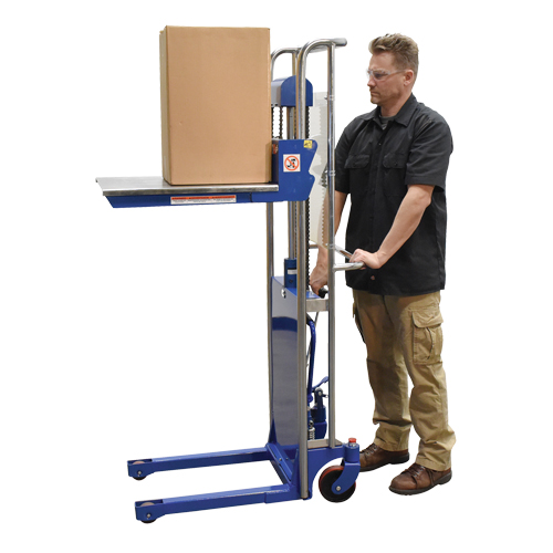 Gerbeur Hefti-Lift, M&eacute;canisme Pompe au pied, Capacit&eacute; de 880 lb, Levage max de 59" Superchem Industries