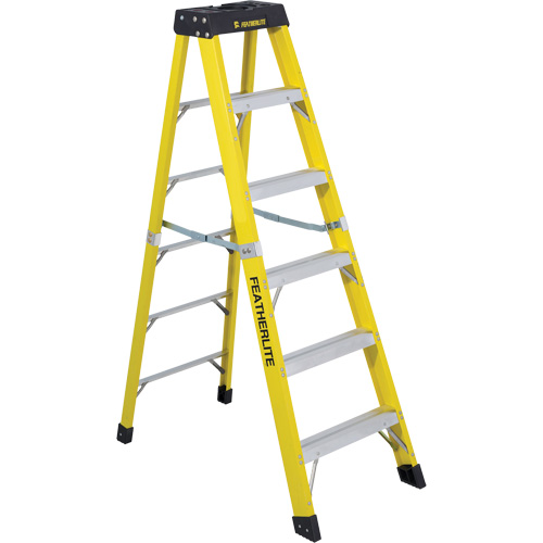Industrial Heavy-Duty Stepladders (6400 Series), 6', Fibreglass, 300 lbs. Capacity, Type 1A Superchem Industries