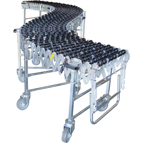 Convoyeurs extensibles/flexibles, 30" la x 8' 6" lo, Capacit&eacute; de 226 lb par pi lin. Superchem Industries