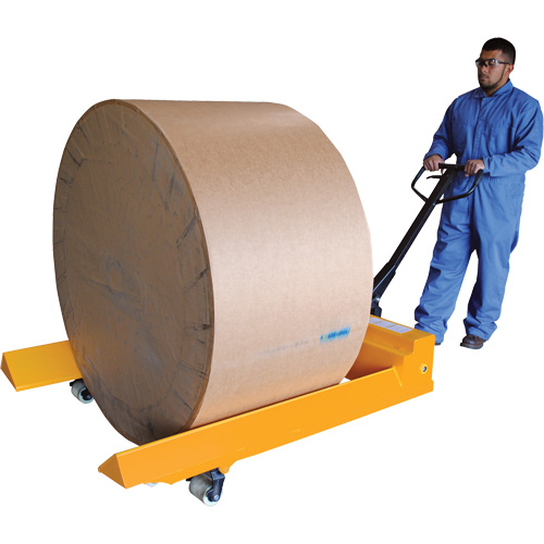 Transpalette pour mat&eacute;riaux en rouleaux, Acier, 48" lo x 7,5" la, Capacit&eacute; 4000 lb Superchem Industries