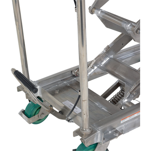 Manual Hydraulic Scissor Lift Table, 36-1/4" L x 19-3/8" W, Stainless Steel, 600 lbs. Capacity Superchem Industries