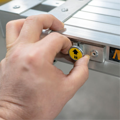 Telescoping Work Plank, 204" W x 12" D, 250 lbs. Capacity, Knocked Down Superchem Industries