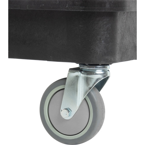 Chariot utilitaire avec tablette &agrave; bordure profonde, 3 tiers, 19" x 39-1/2" x 28-1/4", Capacit&eacute; 330 lb Superchem Industries