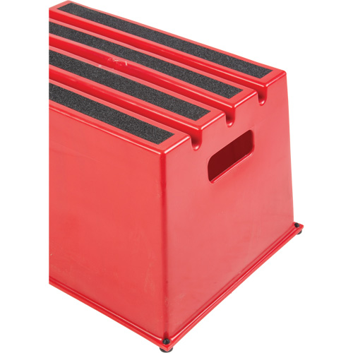 Escabeau industriel, 20-7/8" x 12-3/16" x Hauteur 12" Superchem Industries