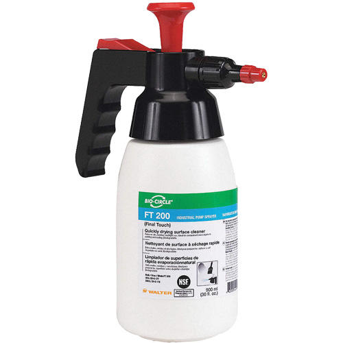Industrial Pump Sprayer, 30.4 oz. (0.9L) Superchem Industries
