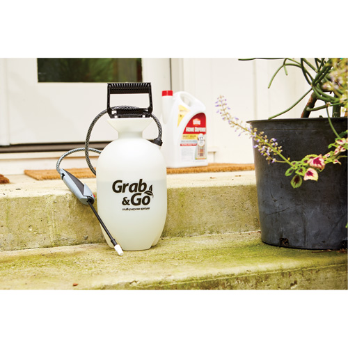 Vaporisateur pour usage multiple Grab & Go, 1 gal. (4,5 L), Poly&eacute;thyl&egrave;ne, Lance de 10" Superchem Industries