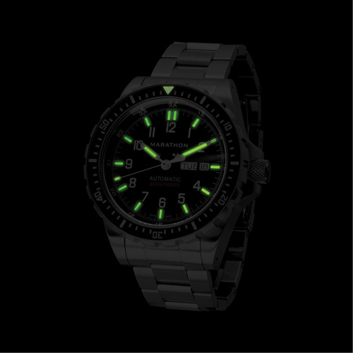 Tr&egrave;s grande montre automatique avec jour/date avec bracelet en acier inoxydable, Num&eacute;rique, &agrave; piles, 46 mm, Argent Superchem Industries