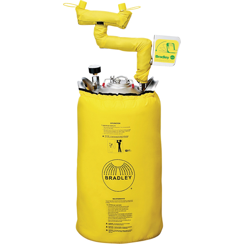 Douche oculaire portative avec enveloppe chauffante, Pressuris&eacute;, Capacit&eacute; 15 gal., Conformit&eacute; ANSI Z358.1 Superchem Industries
