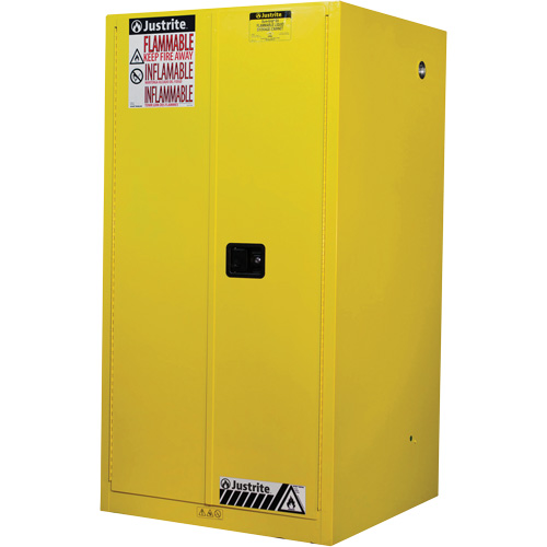 Armoires Sure-Grip EX pour produits inflammables, 60 gal., 2 Porte(s), 34" La x 65" h x 34" p Superchem Industries