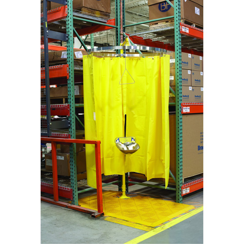 Rideaux d'intimit&eacute; Superchem Industries