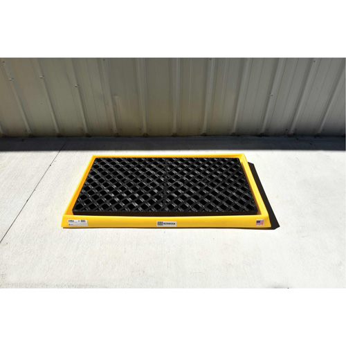 Ultra-Containment Tray&reg;, 54" L x 29.8" W x 3.5" H, 14 US gal. Spill Capacity Superchem Industries