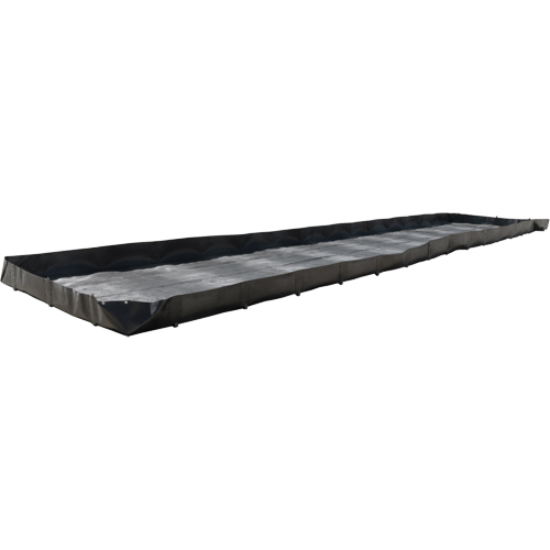 Berme pour r&eacute;servoir de fracturation, Capacit&eacute; 3740 gal. US, 50' la x 10' lo x 12" h, Support en L Superchem Industries