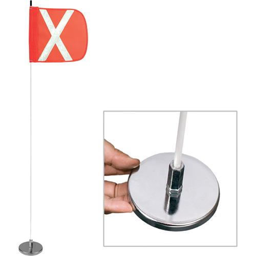 Tiges de s&eacute;curit&eacute; pour travaux l&eacute;gers Safety Whip, Fixation Aimant, Hauteur 5', Orange Superchem Industries