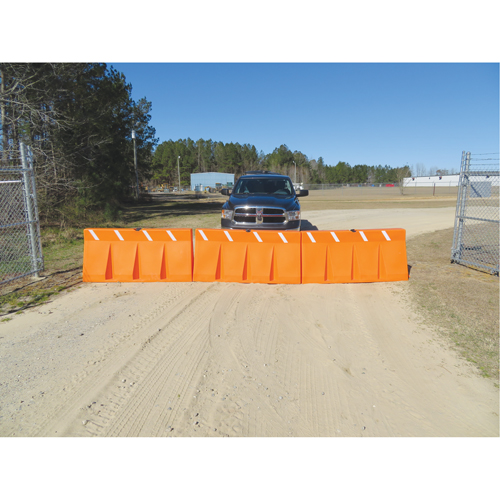 Barri&egrave;res de circulation, Rempli d'eau, 62,25 lo x 24" h, Orange Superchem Industries