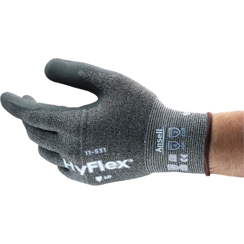 Gant enduit Hyflex r&eacute;sistant &agrave; la coupe, 6, R&ecirc;vetement Nitrile, Calibre 18, Enveloppe en Nylon Superchem Industries