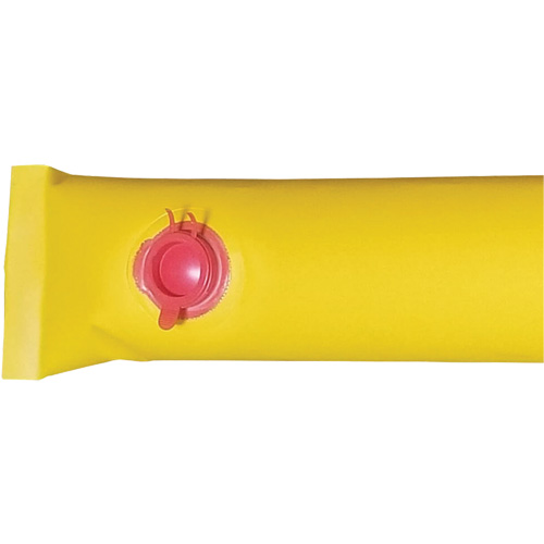 Barrage de d&eacute;rivation rempli d'eau Superchem Industries