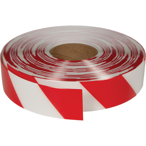 Ruban de marquage tr&egrave;s r&eacute;sistant pour plancher ArmorStripe, 2" x 100', PVC, Rouge et blanc Superchem Industries