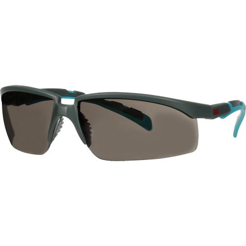 Lunettes de s&eacute;curit&eacute; de la s&eacute;rie Solus 2000, Lentille Gris, Antibu&eacute;e/Anti-&eacute;gratignures, ANSI Z87+ Superchem Industries