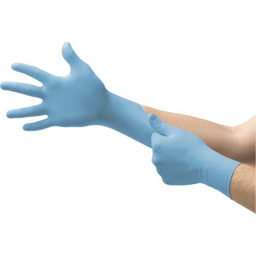 Gants jetables N20, Petit, Nitrile, 4,7 mils, Sans poudre, Bleu Superchem Industries