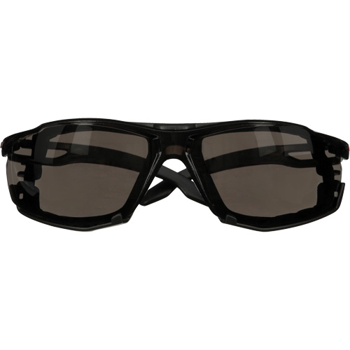 Lunettes de s&eacute;curit&eacute; s&eacute;rie 500 SecureFit, Lentille Gris, Antibu&eacute;e/Anti-&eacute;gratignures, ANSI Z87+/R&eacute;pond ou surpasse la norme CSA Z94.3 Superchem Industries
