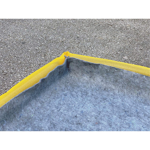 Petit tampon Ultra-Filter, Capacit&eacute; 0,8 gal. US, 2,5' la x 2' lo x 3" h, Paroi en mousse Superchem Industries
