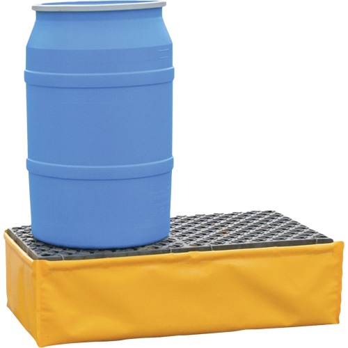 Ultra-Spill Pallet flexible, 2 barils, Capacit&eacute; de d&eacute;versement 66 gal. US, 48" x 24" x 14" Superchem Industries