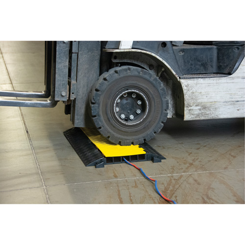 Polyurethane Cable Protector, 5 Channels, 35.43" L x 19.69" W x 2" H Superchem Industries