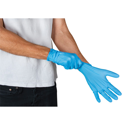 Emballages de gants jetables pour machine distributrice, Petit, Nitrile, 4,5 mils, Sans poudre, Bleu, Classe 2 Superchem Industries