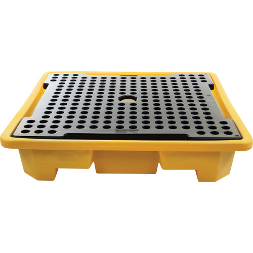 Palette de d&eacute;versements pour quatre barils, Capacit&eacute; de d&eacute;versement 66 gal. US, 57,5" x 57,5" x 12" Superchem Industries