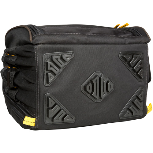 Sacs &agrave; dos pour outils Techgear &agrave; 53 pochettes, 16" lo x 13-1/4" la, Noir, Polyester Superchem Industries